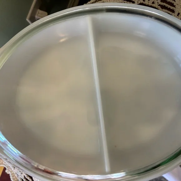 Pyrex 1.5 Qt Divided Casserole Dish Early American Brown Gold with Lid Vintage - Picture 9 of 9